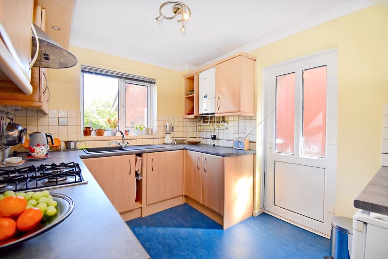 Kitchen- click for photo gallery